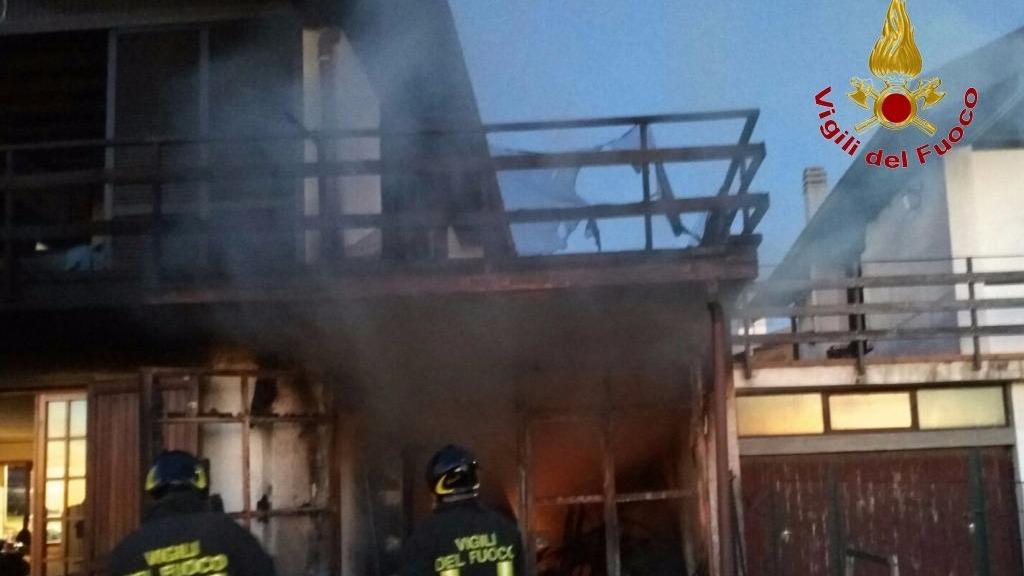 L'intervento dei vigili del fuoco a Marliana