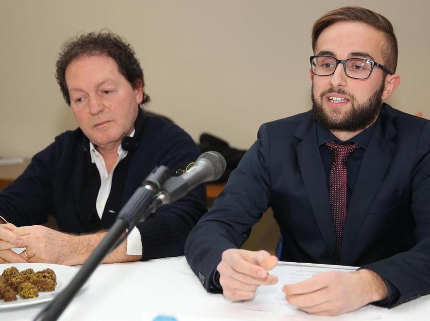 Cioccolatini degli studenti negli hotel 