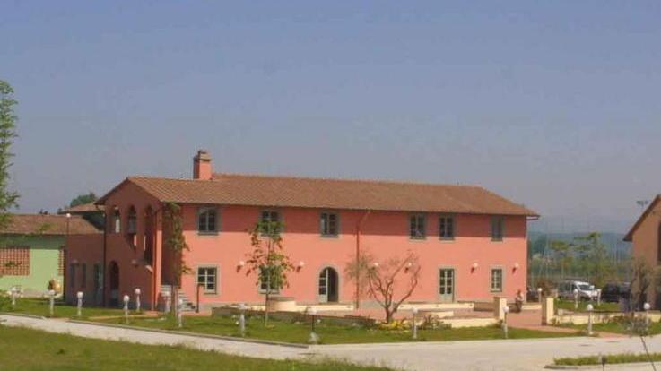 Vanno all’asta le piscine e il complesso delle Barbate