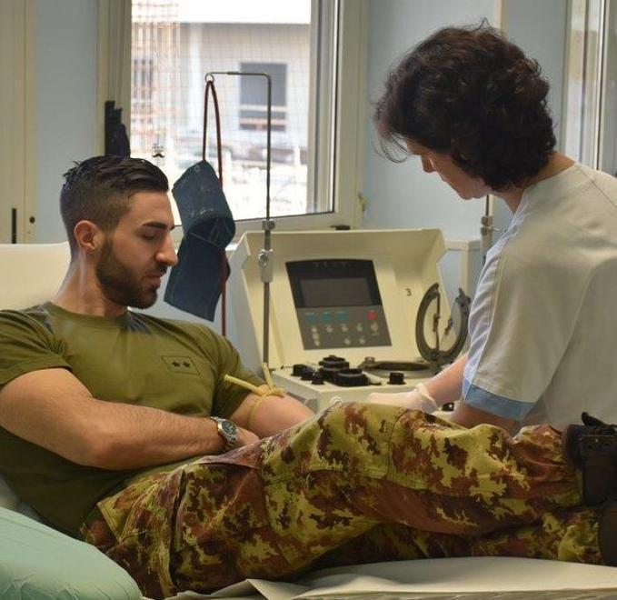 Il Natale del Savoia Cavalleria In ospedale a donare sangue
