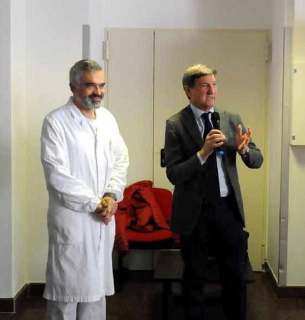 Festa, auguri e musica a oncologia