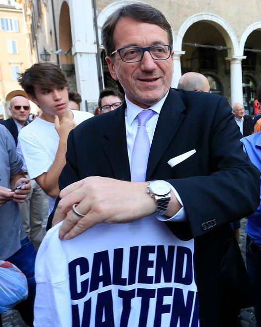 Caliendo, faccia un bel gesto: stacchi la spina