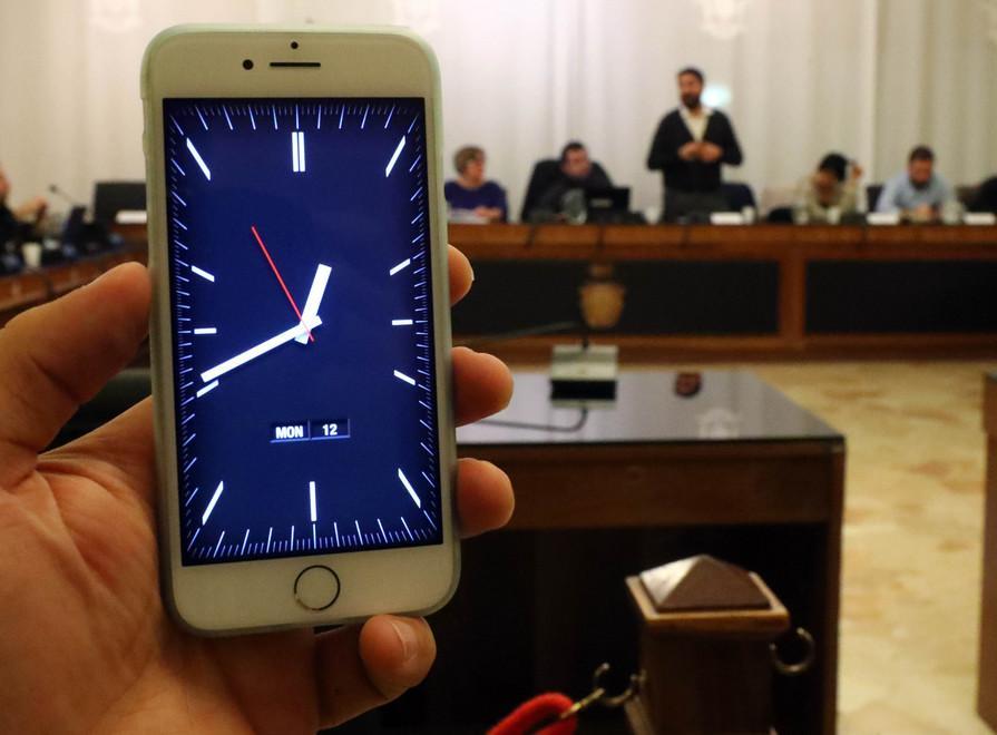 Comacchio ci prova e il bilancio passa dopo la mezzanotte 