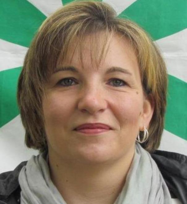 Botta e risposta sui profughi tra la Lega e il sindaco Costa