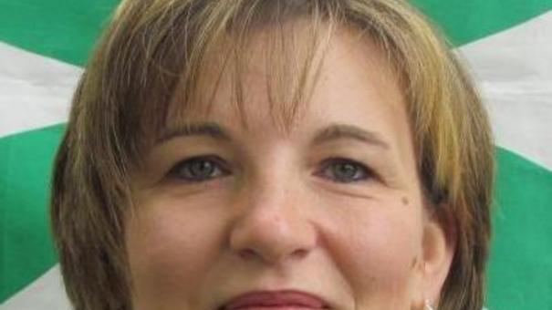 Botta e risposta sui profughi tra la Lega e il sindaco Costa