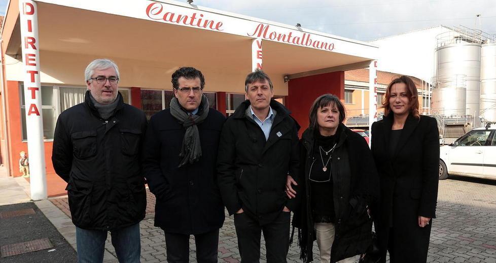 La presentazione dell’accordo alle Cantine Montalbano: da sinistra Alessio Torrigiani, Giuseppe Torchia, Massimo Carlotti e Sara Guidelli