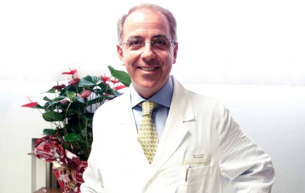 Corruzione, patteggia ex primario del Lotti 