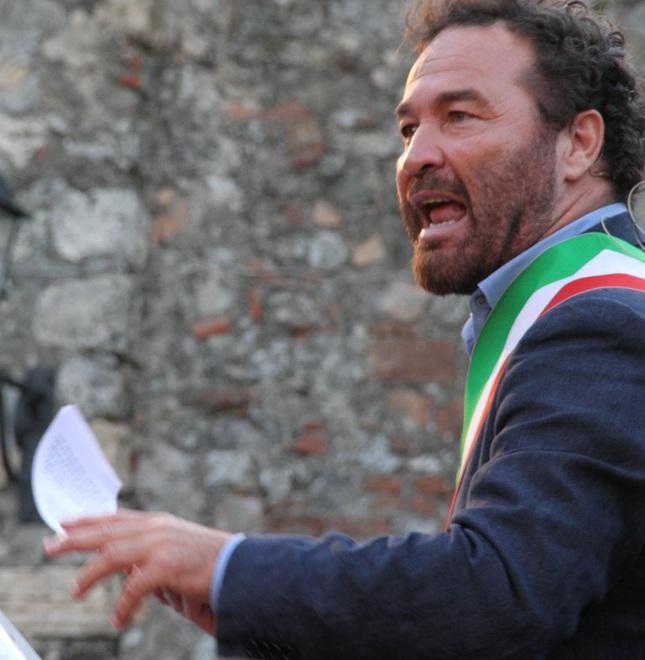 Bellumori su tutte le furie «Impediremo quest’opera» 