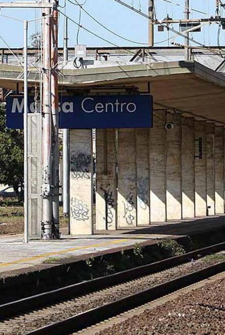 Il Freccia Bianca delle 6 e 36 torna a fermarsi a Massa