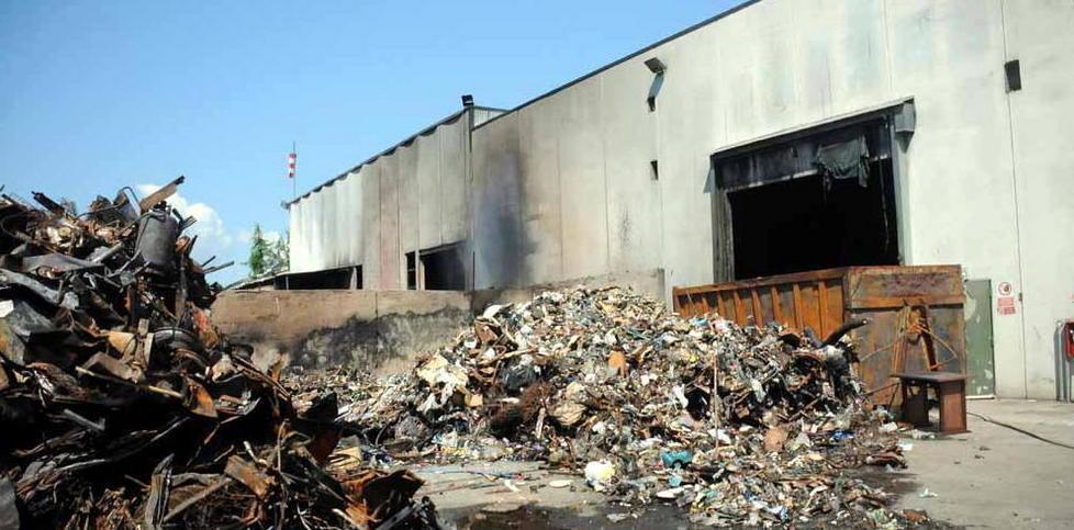 Riparte la Costa Mauro In dieci subito al lavoro 
