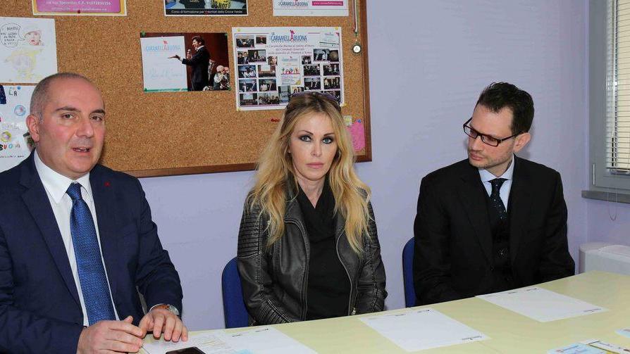 «Tredicenne abusa dell’amico di 8 anni»