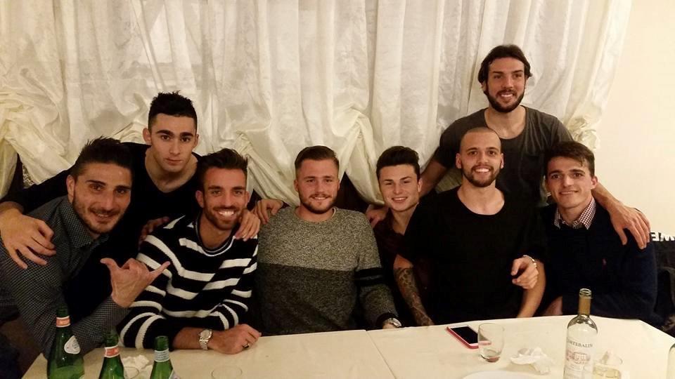 I giocatori del Tuttocuoio alla cena  natalizia