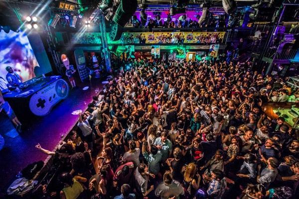 Musica anni Ottanta e Novanta al Fuori Orario