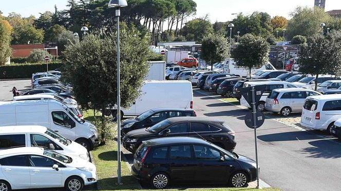 Unica concessione: sosta gratis in struttura il 25 e a Capodanno