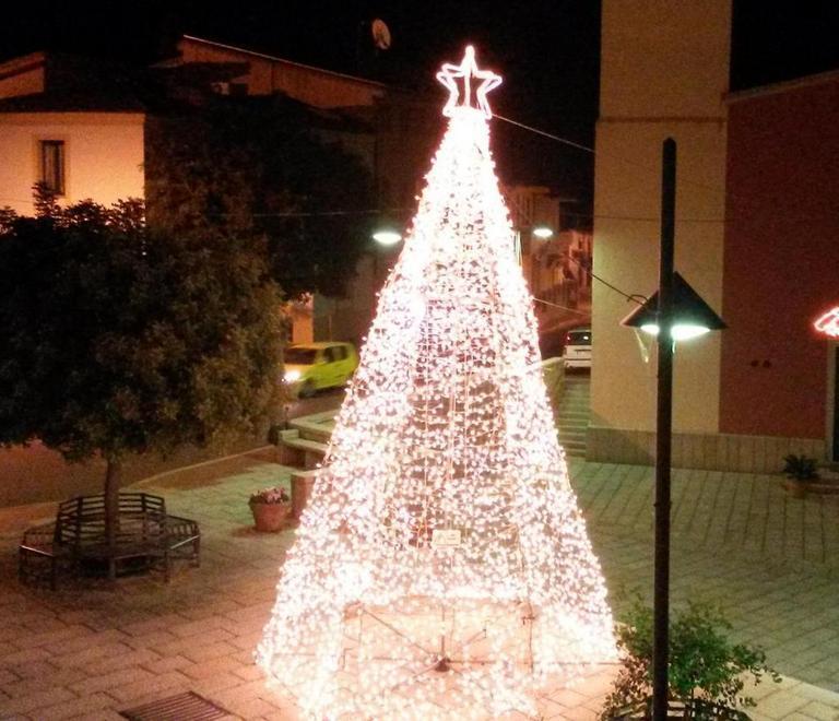 Cantine aperte: si brinda al Natale 