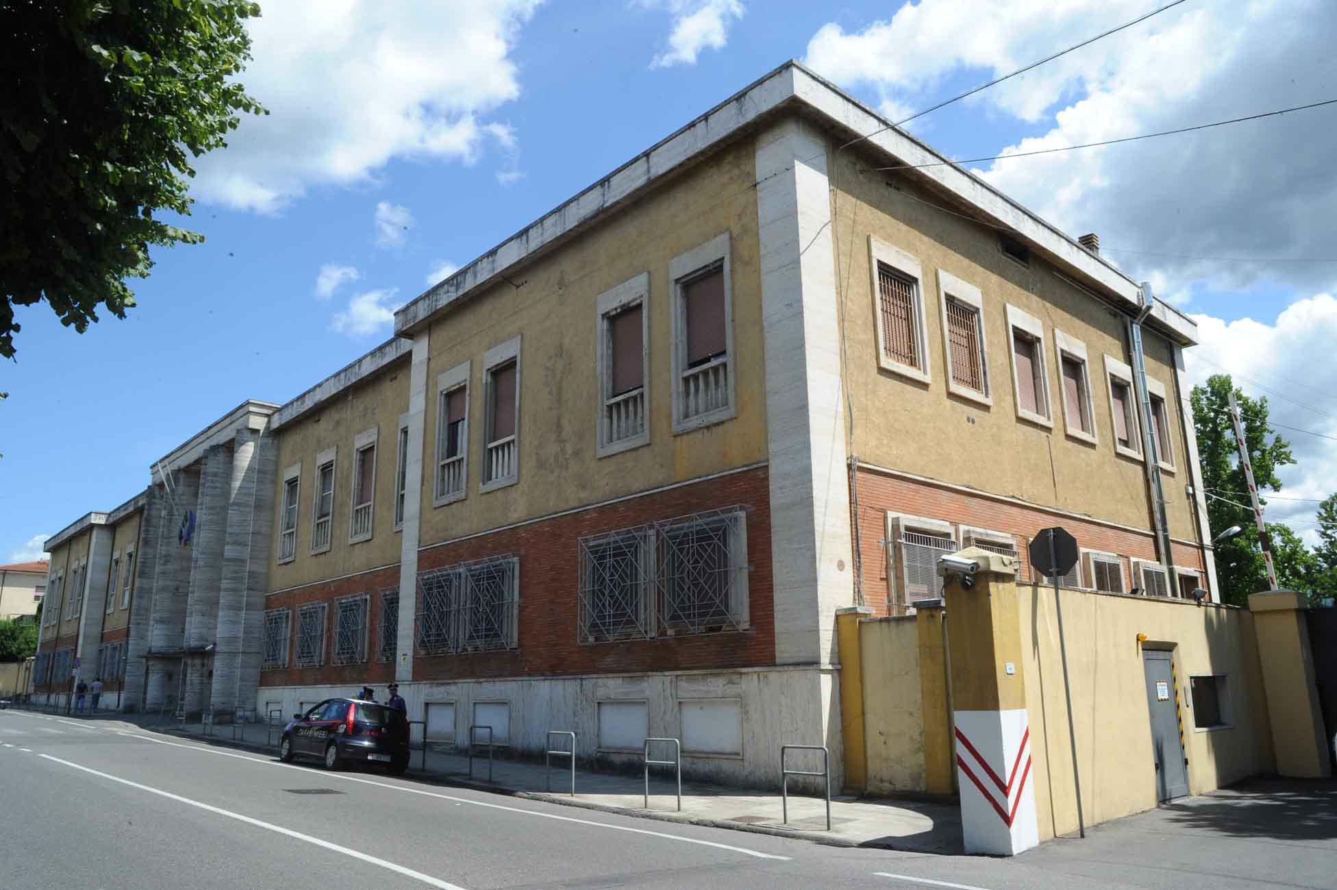 La caserma Marini, sul viale Italia (foto Gori)