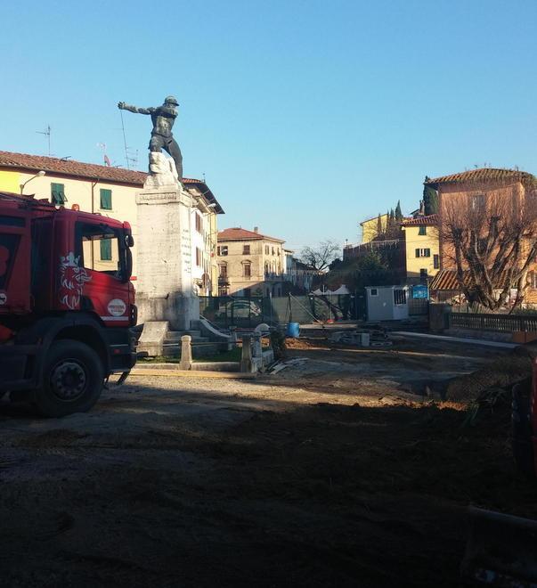 Monumento ai Caduti spostato, vigila la Soprintendenza 
