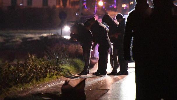 Muore travolto da un’auto pirata