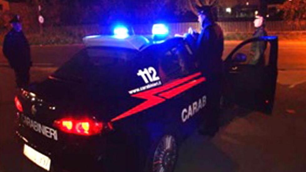 Provano il colpo, subito arrestati