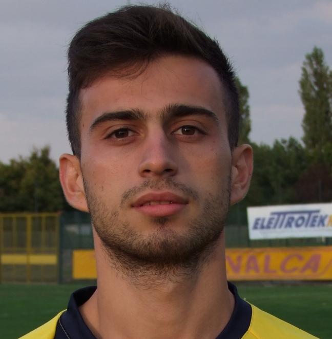 Rinaldi lascia la Correggese per la Nocerina, Bulaj si libera dalla Bagnolese 