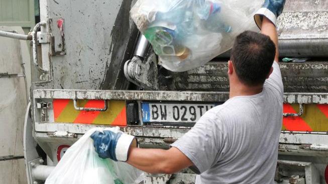 Lunedì via al porta a porta a Rivalta e a Baragalla