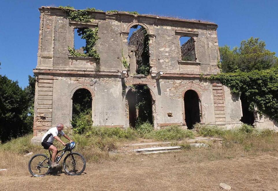 Incentivi regionali per ristrutturare cascine e casolari 