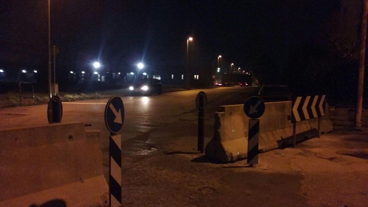 Il new jersey in cemento in via Palarciano