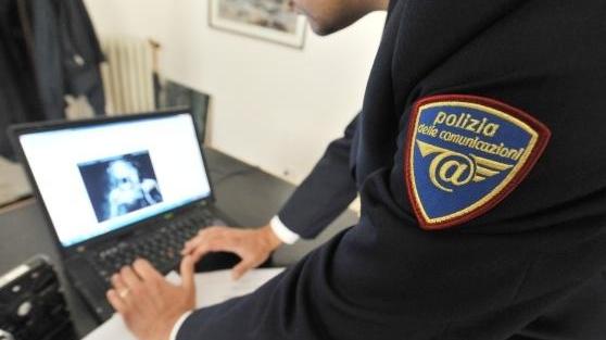 Video hot sui cellulari, ragazzino nei guai