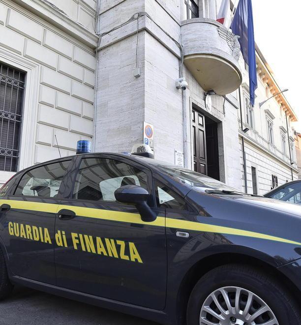Sequestrati 32.000 prodotti non sicuri 