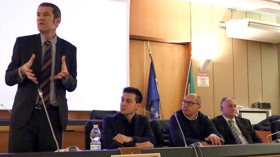 Diritti e lavoro: storia del movimento sindacale apuano