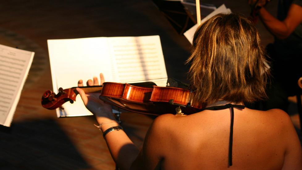 La scuola di musica continua a suonare Ecco i primi fondi 