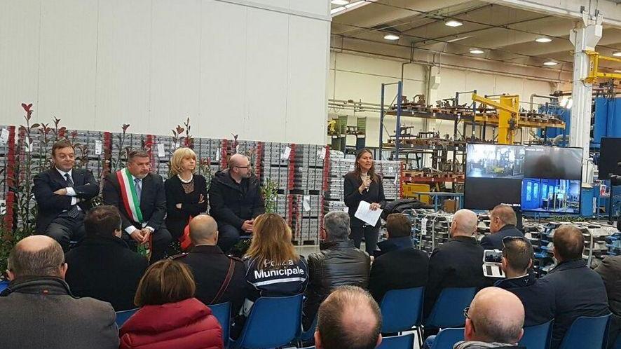 Taglio del nastro per la Omr Fonderia