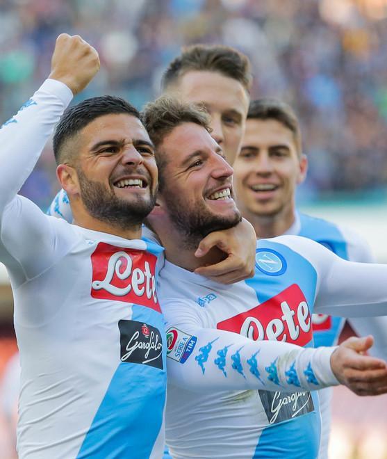 Poker di Mertens e il Napoli incassa 