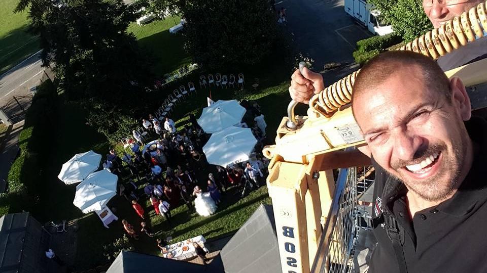 Muore in casa a 38 anni Matteo Fantolini, il fotografo della felicità