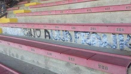 Scritta antisemita allo stadio, il presidente del Montecatini: "Tutti insieme a cancellarla"