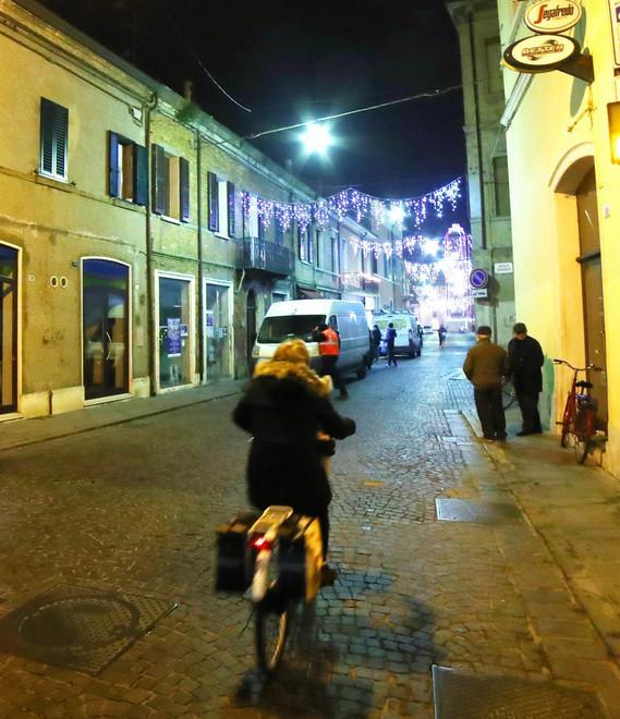 «La Ztl uccide i negozi, il centro storico è deserto» 