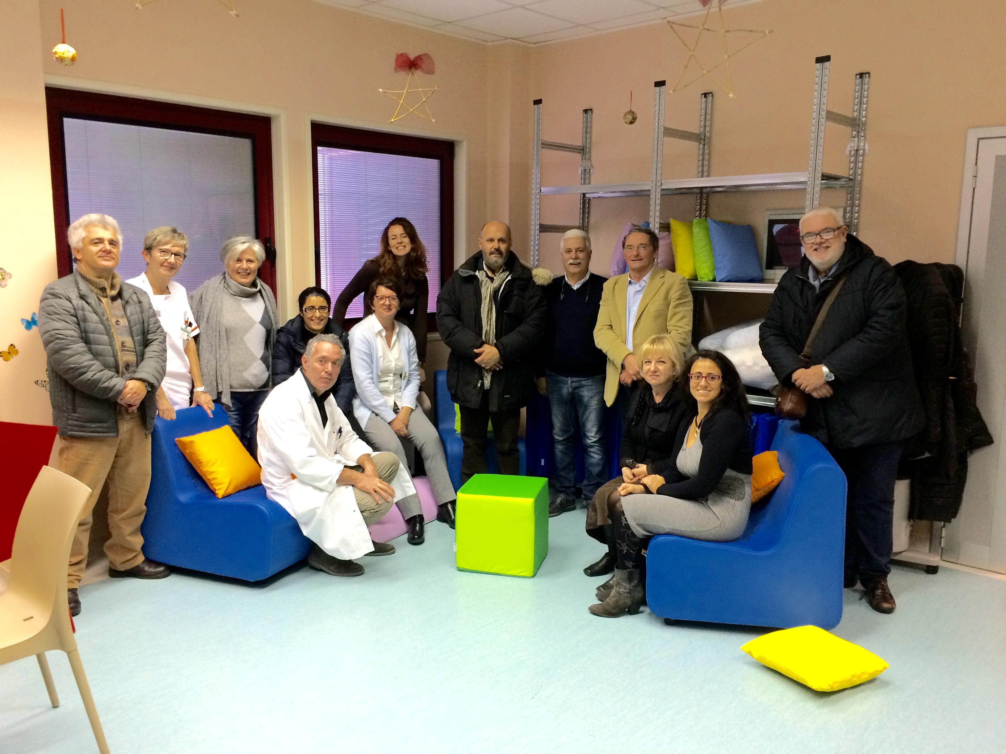 Un momento dell'inaugurazione della sala multifunzionale