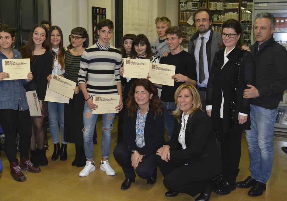 Tre borse di studio ricordano Lorenzo vittima della strada 