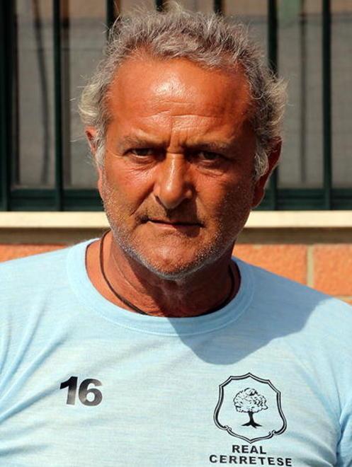 Rosignano, espulsione determinante 