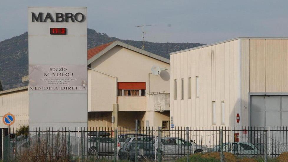 Mabro, pochi giorni per la firma cinese