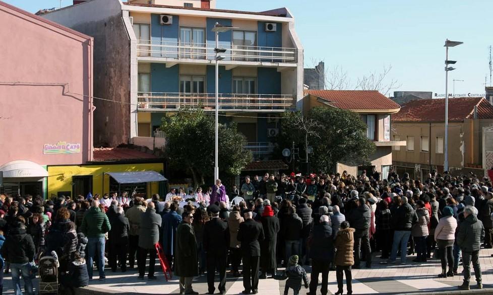 Messa in piazza Caduti del Lavoro