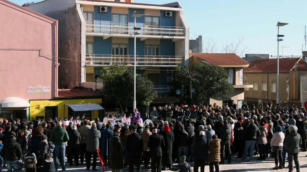 Messa in piazza Caduti del Lavoro