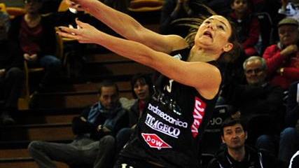 Liu Jo molto bella, ma vince Conegliano