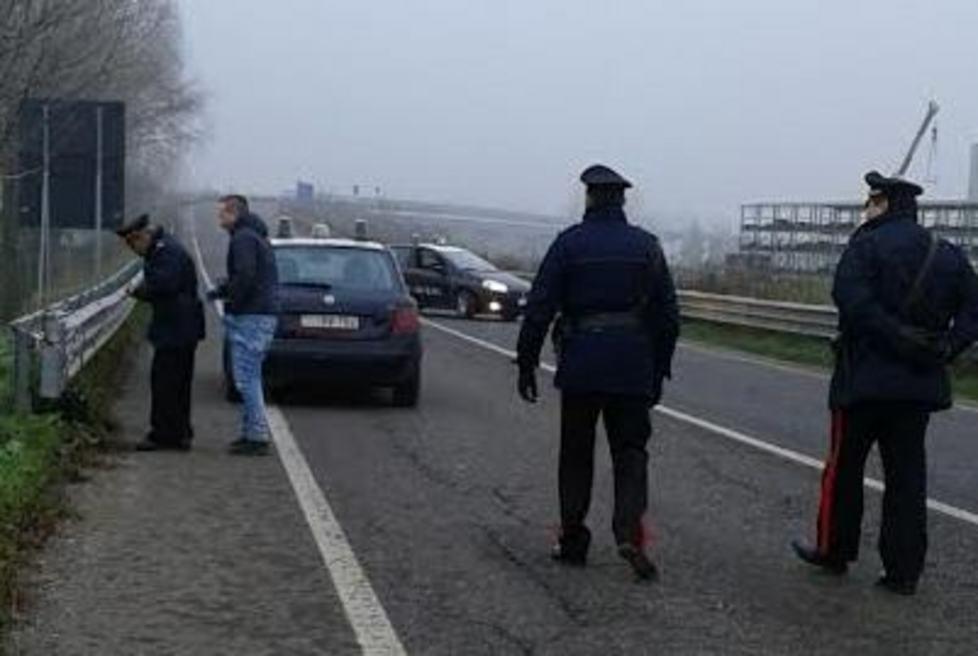Allarme per una valigia sospetta 