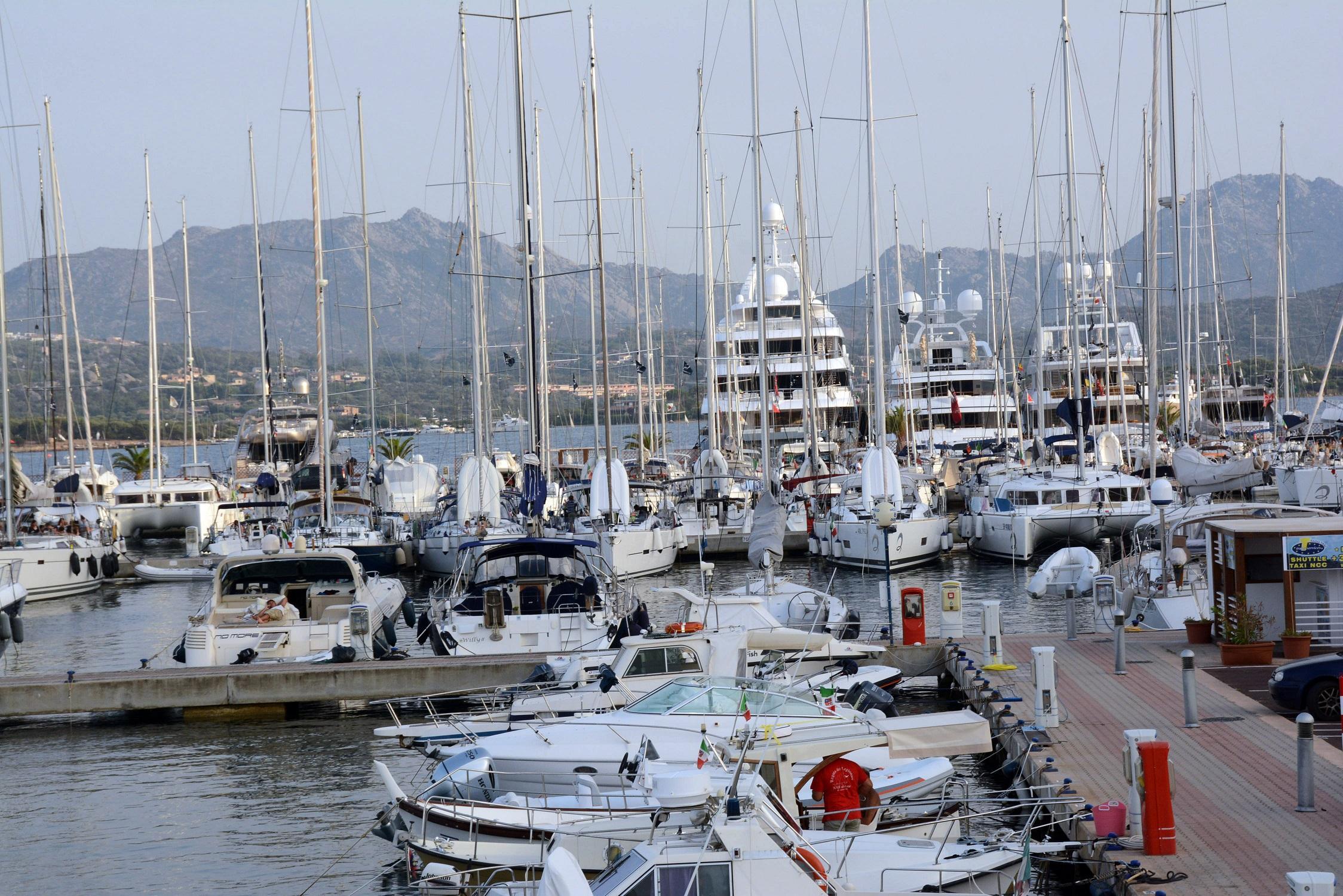 Il porto di Portisco