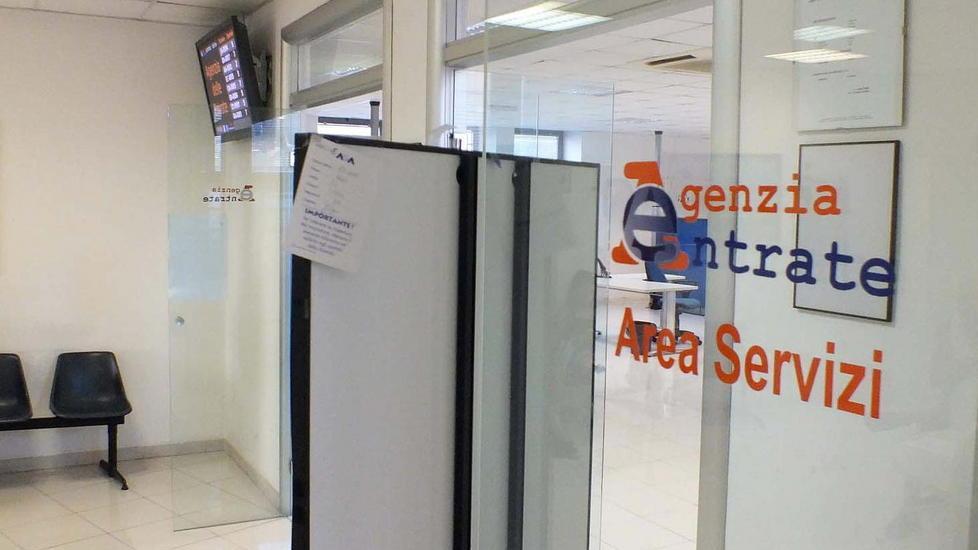Costerà molto più del previsto comprare i parcheggi dei bagni