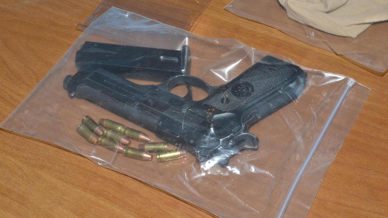 Una pistola (foto di archivio)