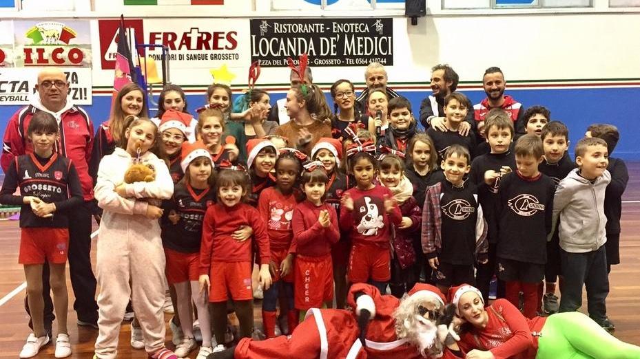 Festa di Natale per le cheerleader