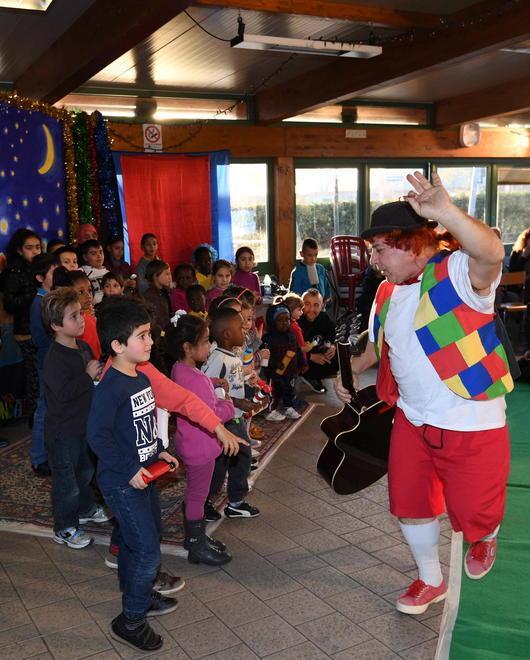 E Paquito e Celestina incantano i bambini 