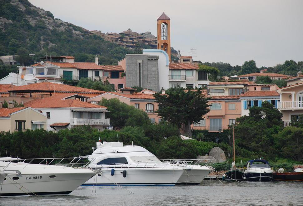  Consorzio Porto Rotondo soffia il vento della rivolta 